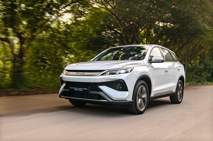 BYD Sealion 5 Essential giá 659 triệu: Bị cắt giảm gì?