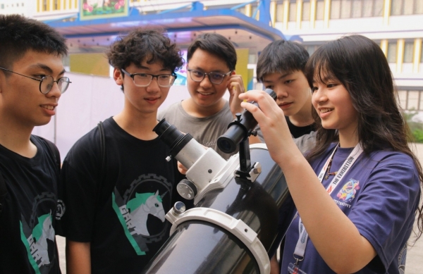 Triển lãm khoa học học sinh: Khi CLB khoa học biến STEM thành trải nghiệm sống