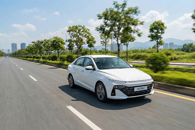 Hyundai Accent giảm gần 90 triệu: có nên xuống tiền ngay?