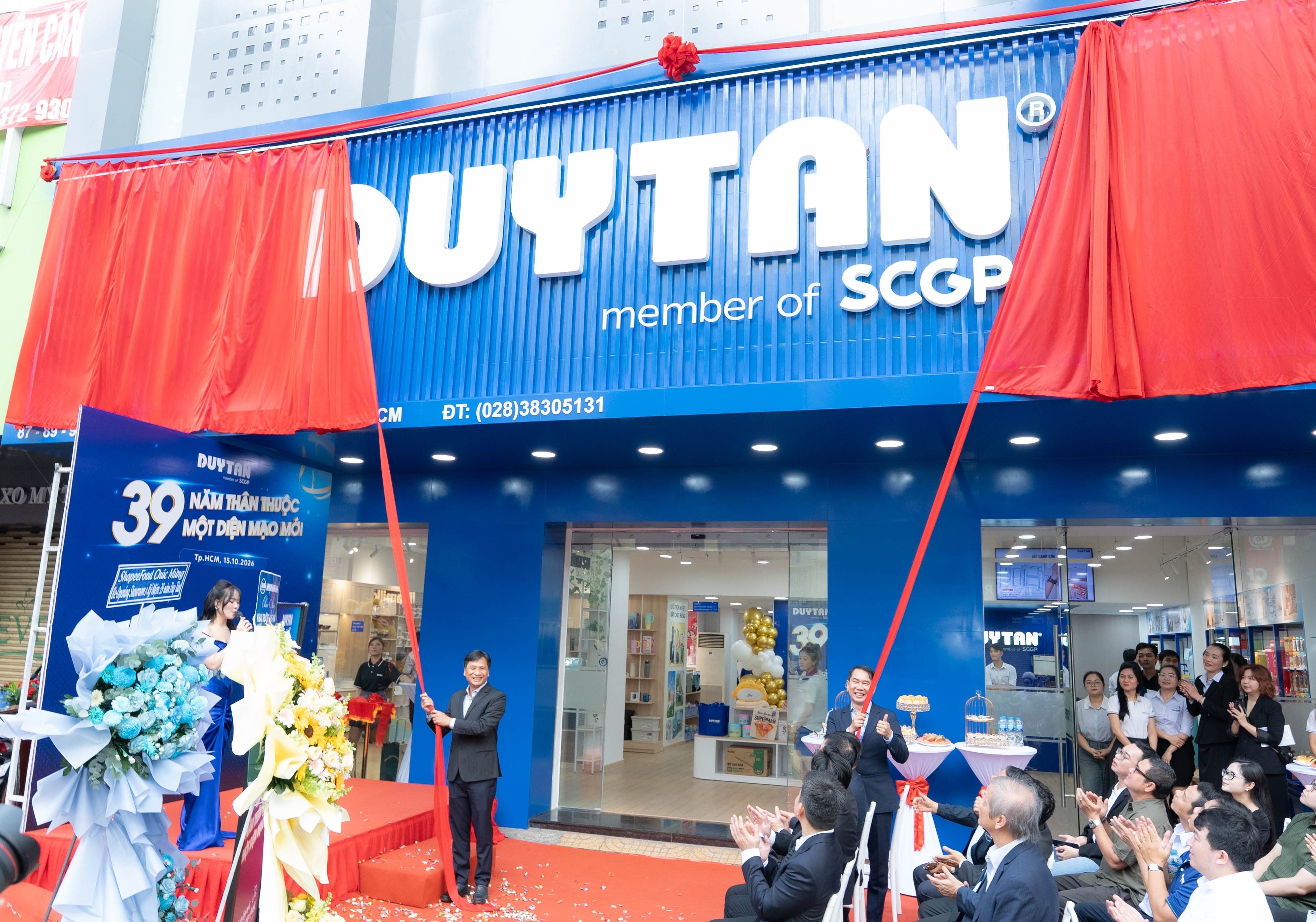 Showroom nội thất hiện đại: Khi trưng bày hóa thành trải nghiệm sống