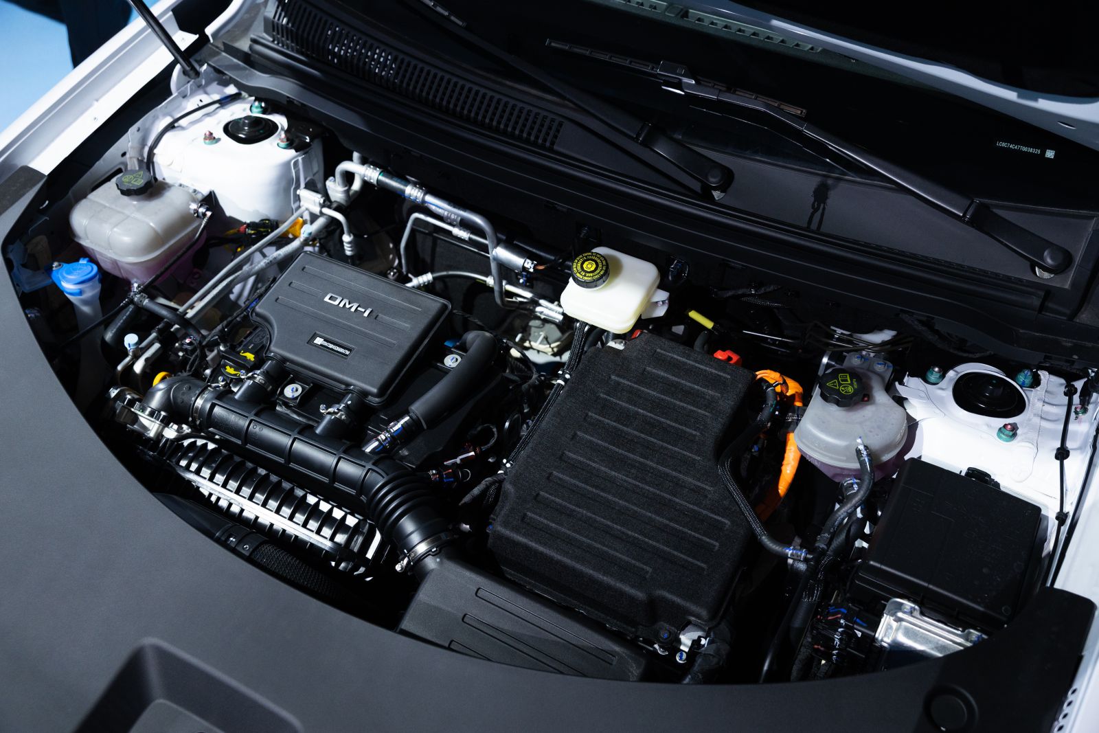 BYD Sealion 5 DM-i: SUV hybrid sạc ngoài thách thức phân khúc C-SUV