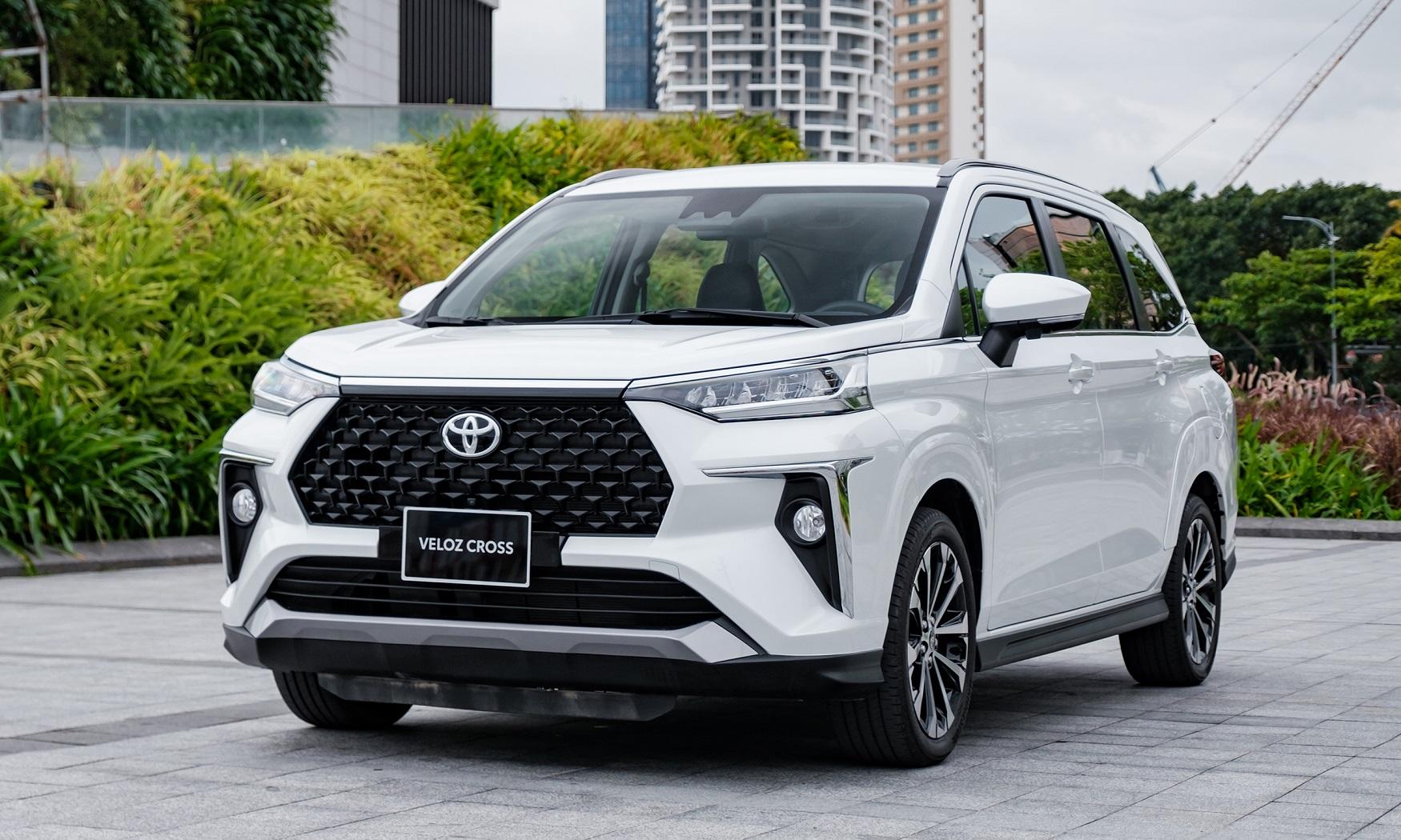 MPV Hybrid 7 chỗ: nên chọn hybrid hay xăng thuần để lời nhất?