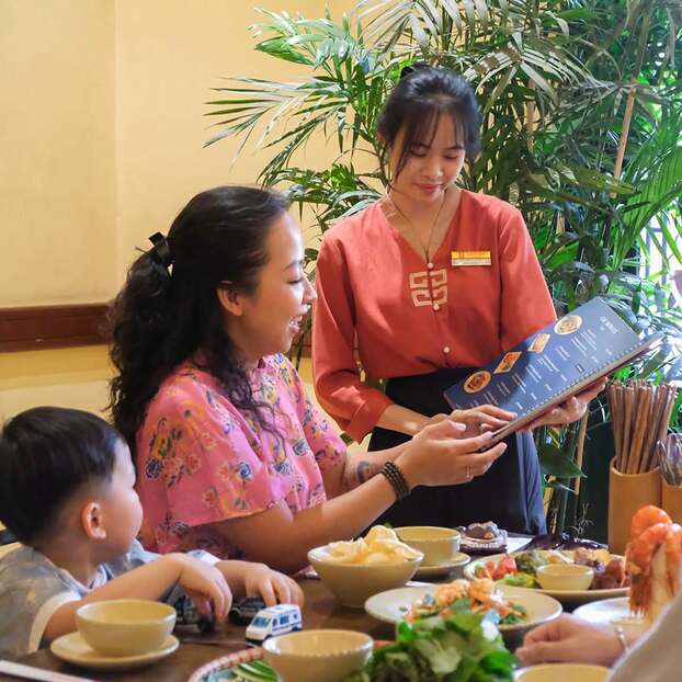 Ẩm thực Việt Nam chinh phục thế giới: từ quán quen đến giải thưởng quốc tế