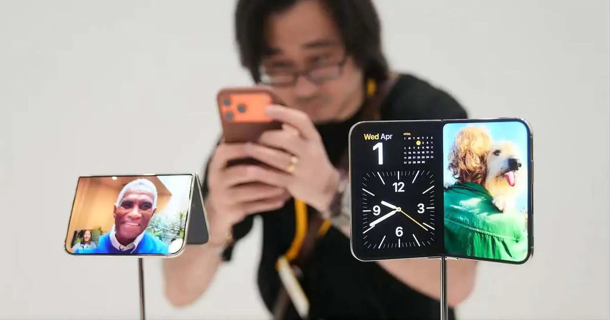 iPhone Duo cháy hàng, giá chợ đen cao 30 triệu: nên mua ngay hay chờ?