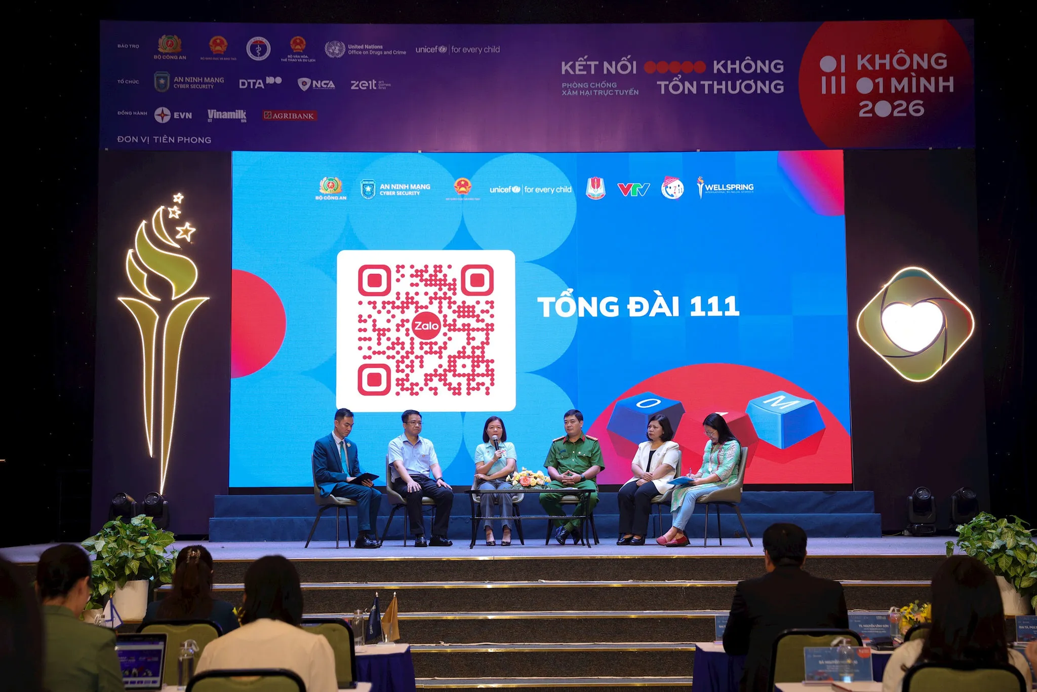 Học sinh học cách nhận diện và tự bảo vệ trên không gian mạng