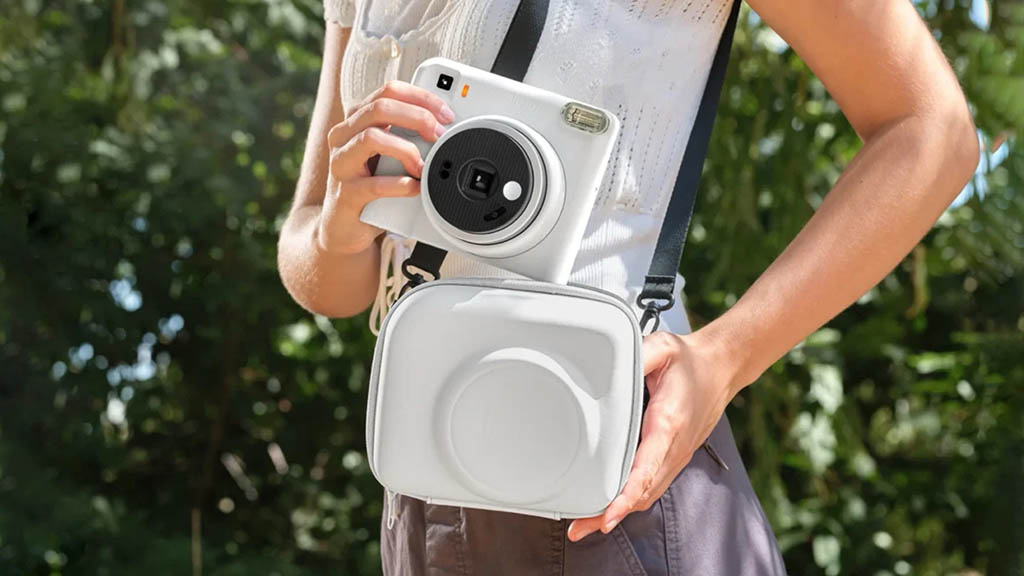 Instax Square 2 Mood Dial: Khi ảnh lấy liền hóa máy thời gian analog