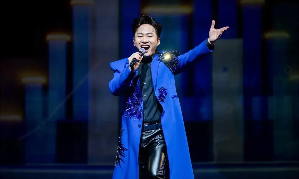 Concert “Tự hào là người Việt Nam”: Dàn sao và 30.000 khán giả
