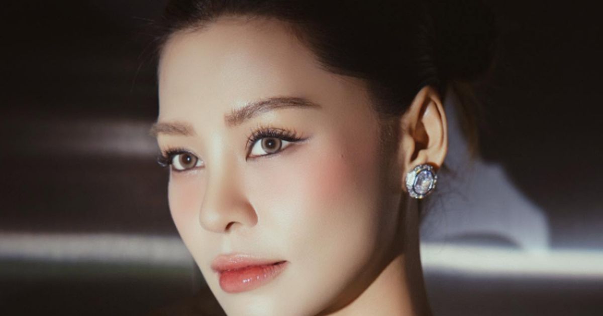 Từ thủ khoa Học viện Âm nhạc đến nữ ca sĩ được yêu mến