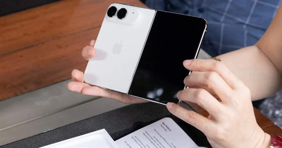 iPhone Duo bị đẩy giá 130 triệu đồng: Cơn sốt hay cái bẫy chênh giá?