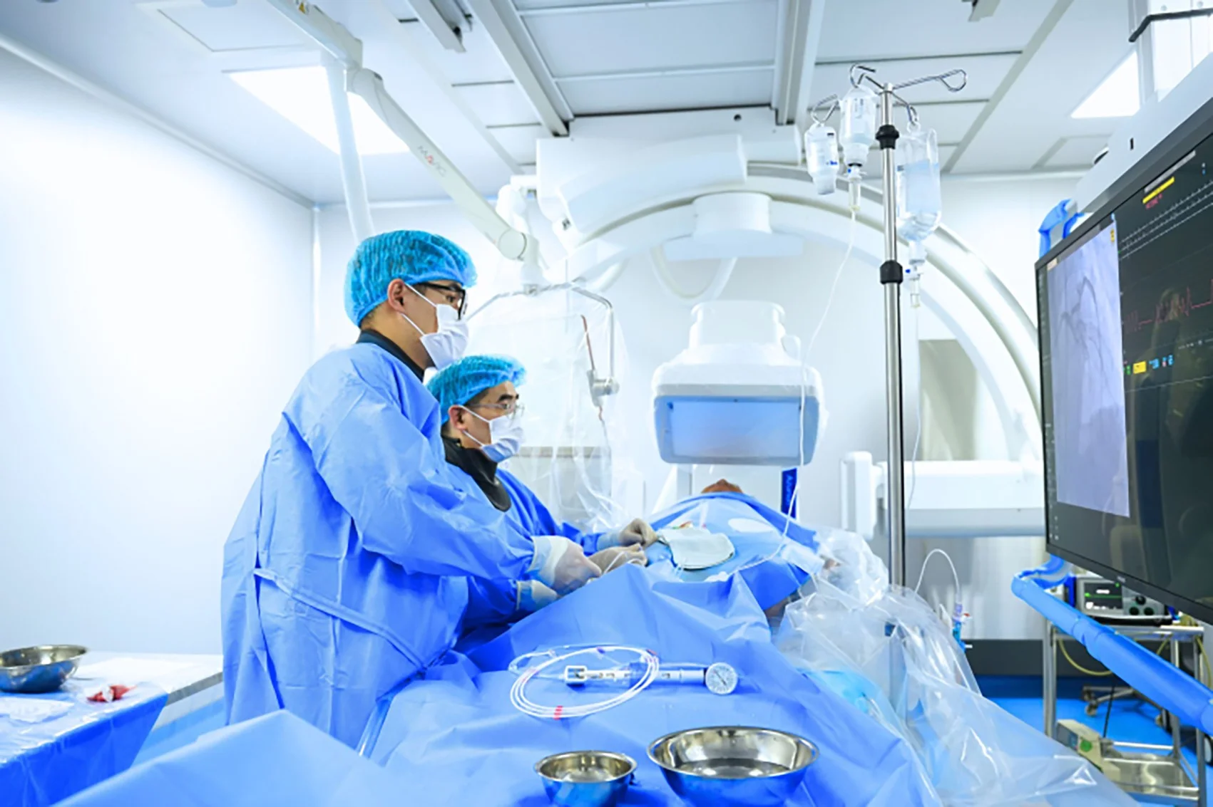 Ngừng tim do nhồi máu cơ tim: Cấp cứu tức thời quyết định cơ hội sống