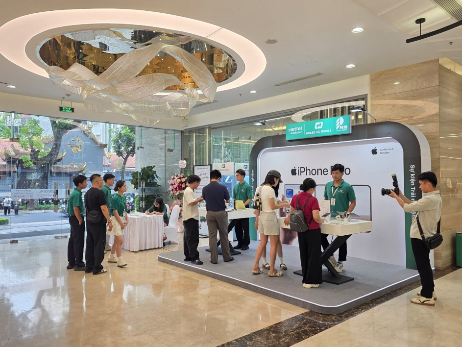 iPhone Duo chính thức mở bán: Trải nghiệm và ưu đãi khủng