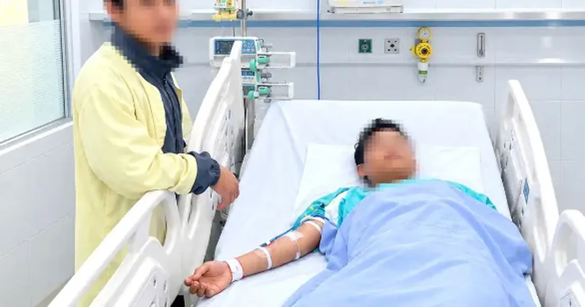 Sét đánh khiến thiếu niên ngừng tim: chuỗi cấp cứu nối tiếp cứu sống em