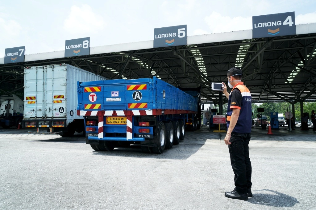 Skim Sewa Tayar Untuk Lulus Pemeriksaan: Penipuan Yang Mengundang Bahaya