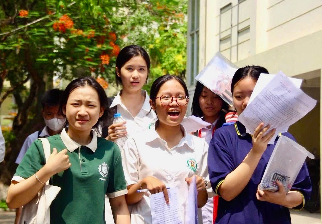 Từ tuyển sinh sang tiếp nhận học sinh: Lớp 1, 6 và 10 có thể đổi cách phân bổ ra sao?