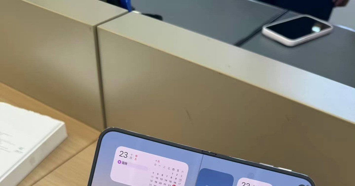 iPhone Duo nứt màn hình tại bản lề: lỗi thiết kế hay sản xuất?
