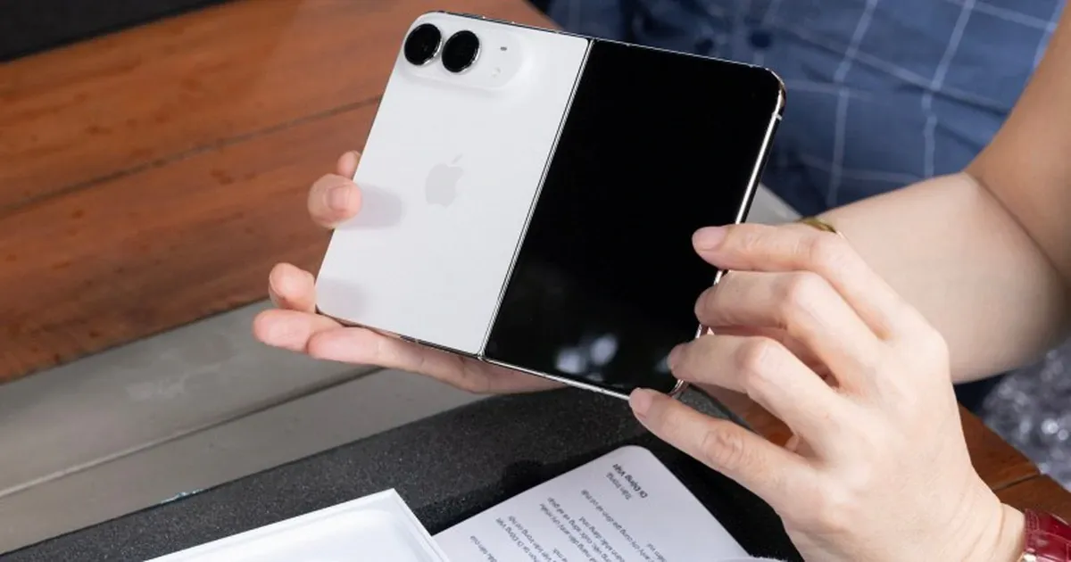 iPhone Duo đội giá sang tay: Chờ hàng hay xuống tiền?