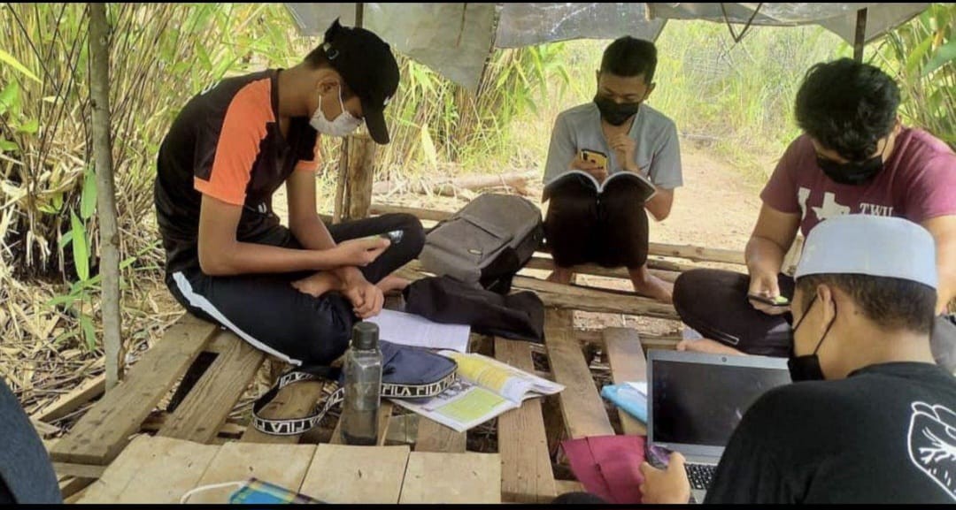 Sekolah Luar Bandar Melangkah ke Era Digital