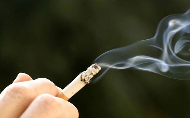 Cảnh báo sức khỏe lớn trên bao thuốc lá: lá chắn cho thanh thiếu niên