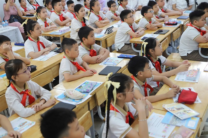 Thông tư 85: Hoạt động dạy học tăng cường nào sẽ miễn phí?