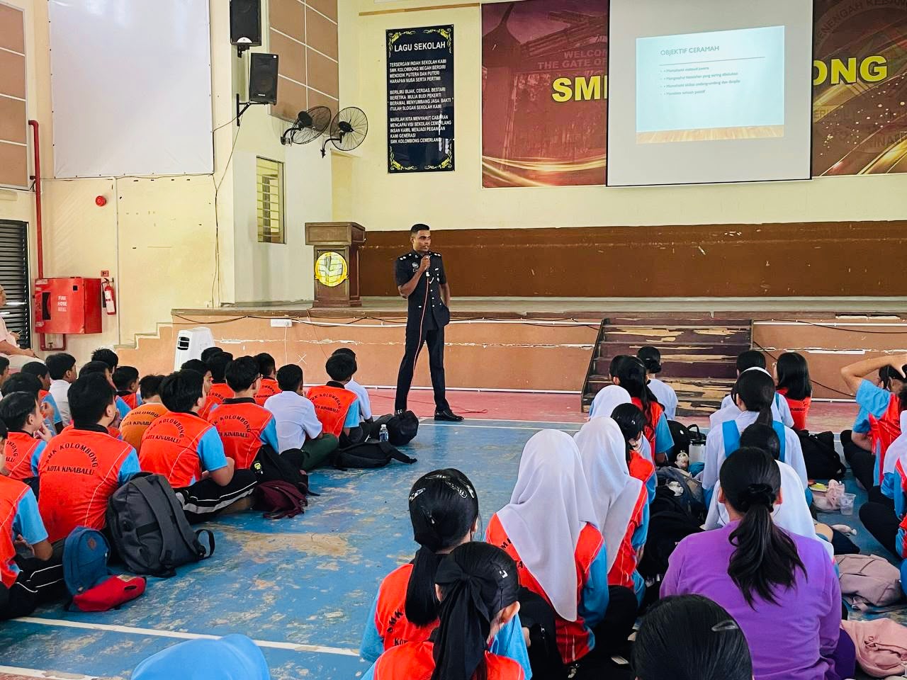 Festival dan Karnival STEM: Sains Keluar dari Bilik Darjah
