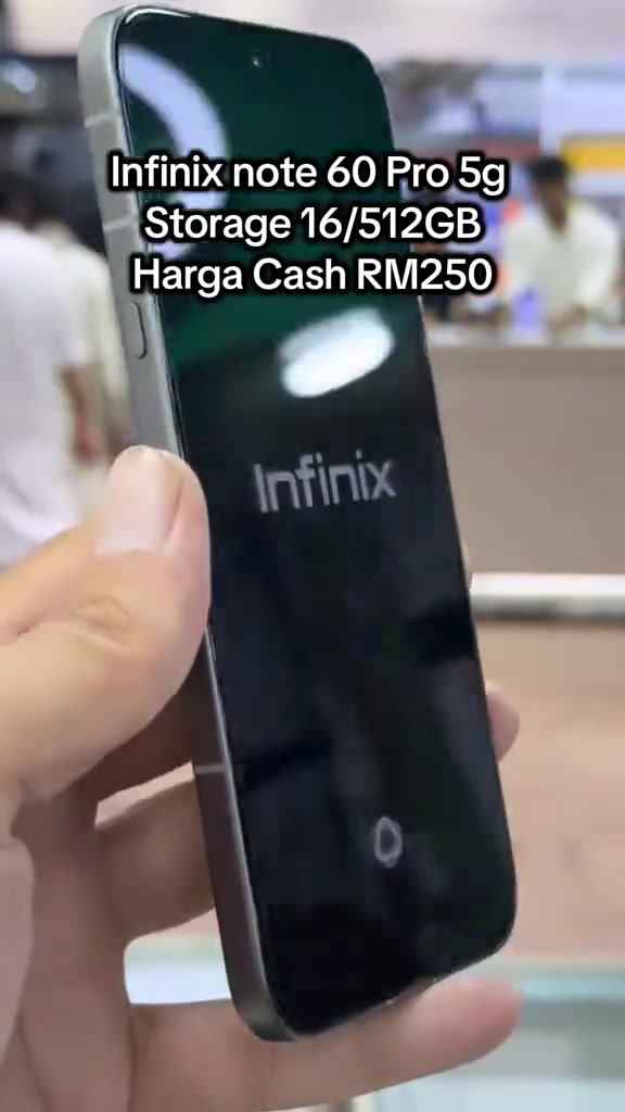 Phone Infinix dengan skrin logo Infinix dipegang tangan, teks tindihan Infinix note 60 Pro 5g Storage 16/512GB Harga Cash RM250