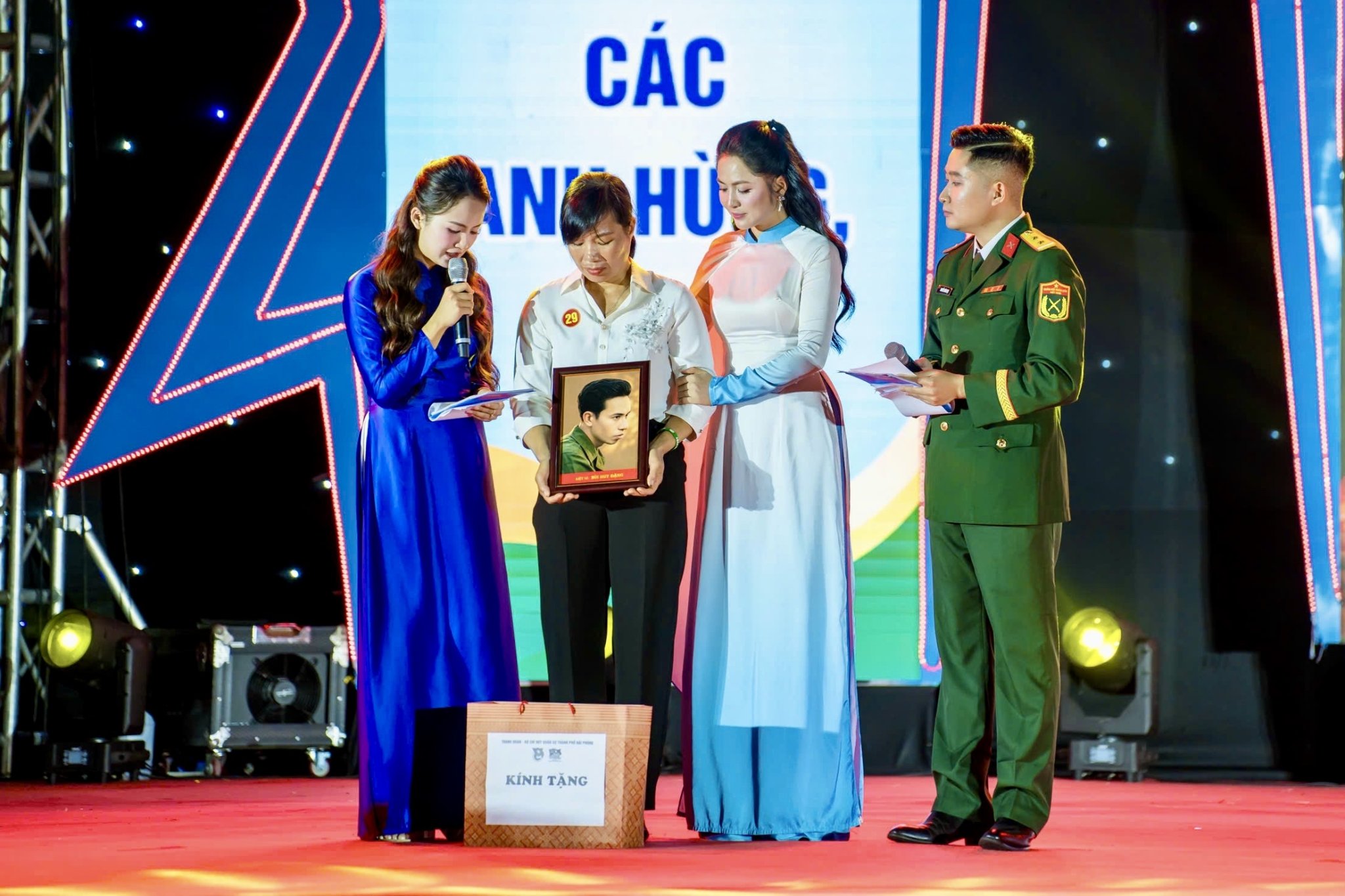 Từ di ảnh cũ đến ký ức sống động: công nghệ và nghĩa tình ở Hải Phòng