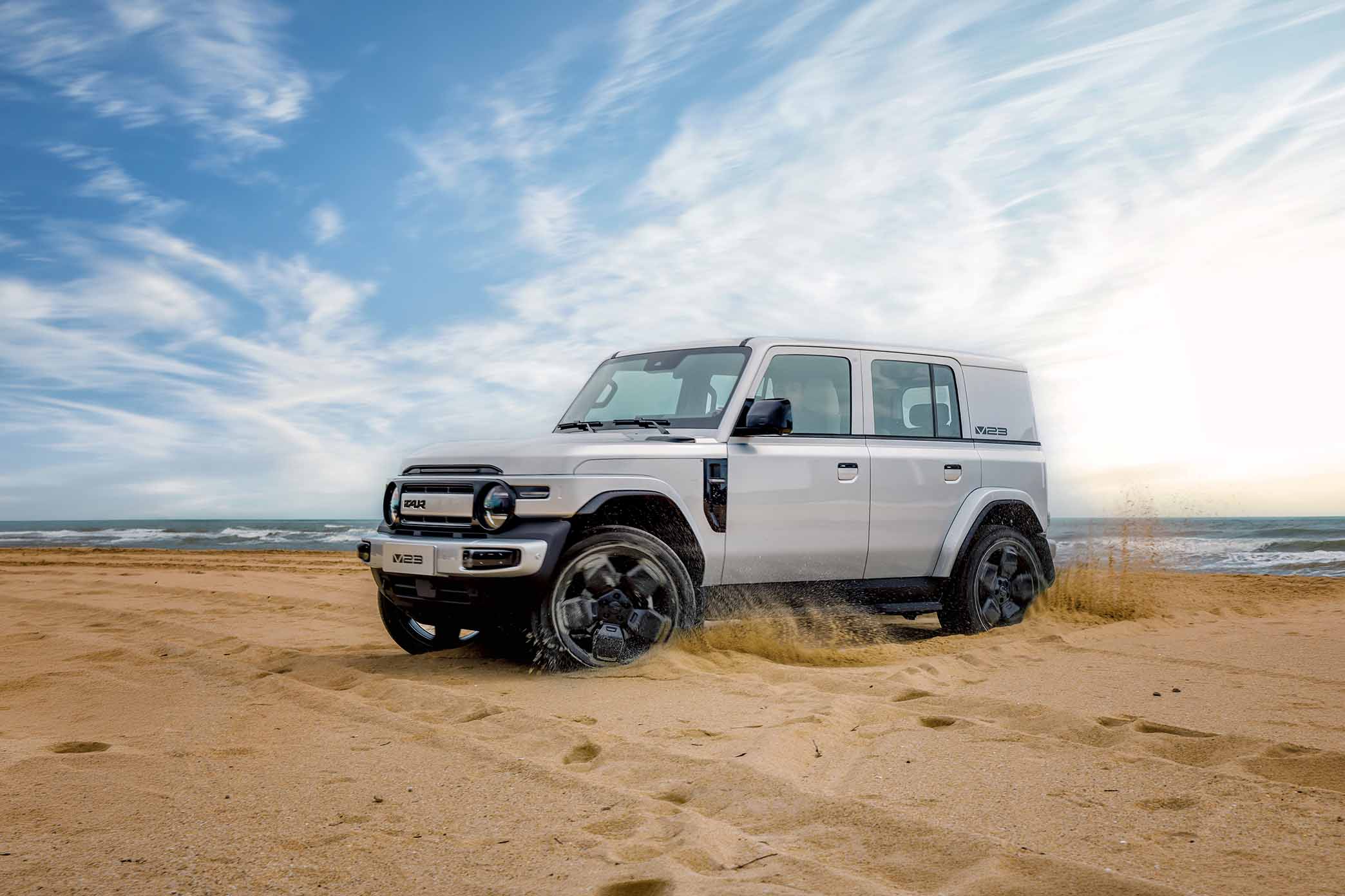 So sánh iCAUR V23 và V27: chọn SUV điện hay REEV?