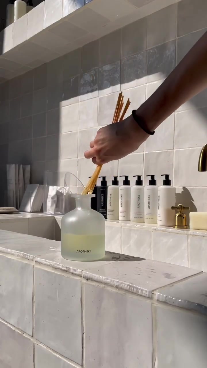 Pewangi Rumah Musim Jerebu: Reed Diffuser, Auto Spray, Diffuser Wap Atau Gel? Saya Kira Tahan Berapa Hari & Kos Sebulan