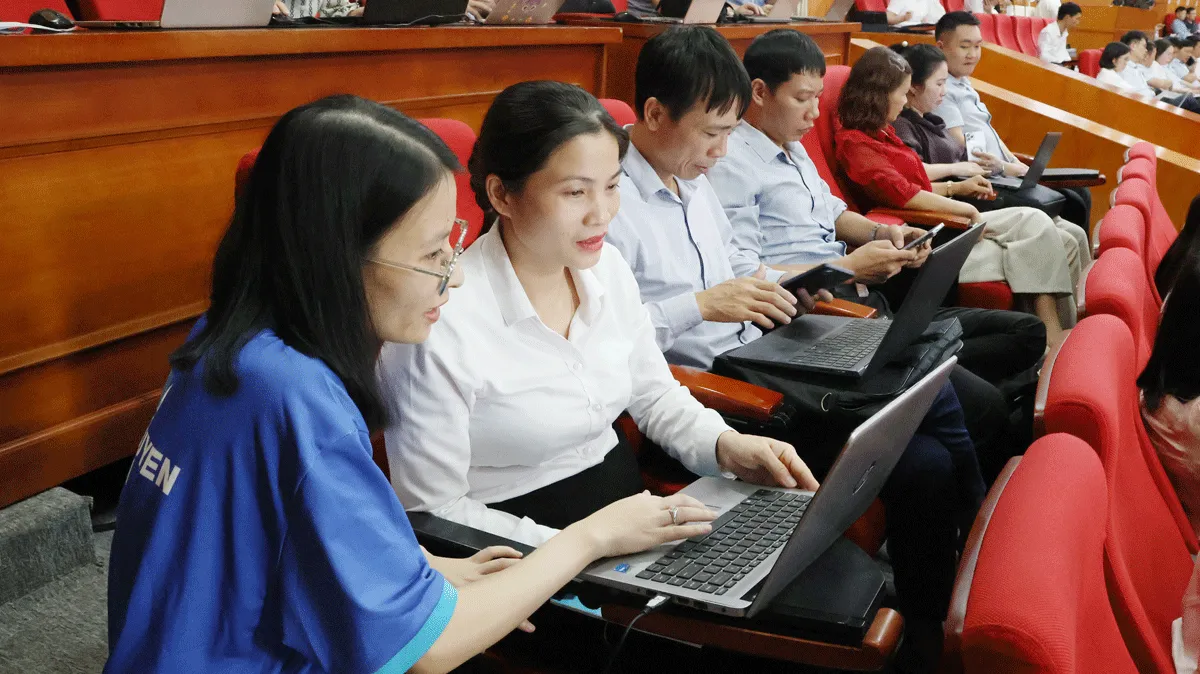 Ứng dụng Trợ lý Nhân dân: AI đang làm nhẹ gánh thủ tục ở Bắc Ninh