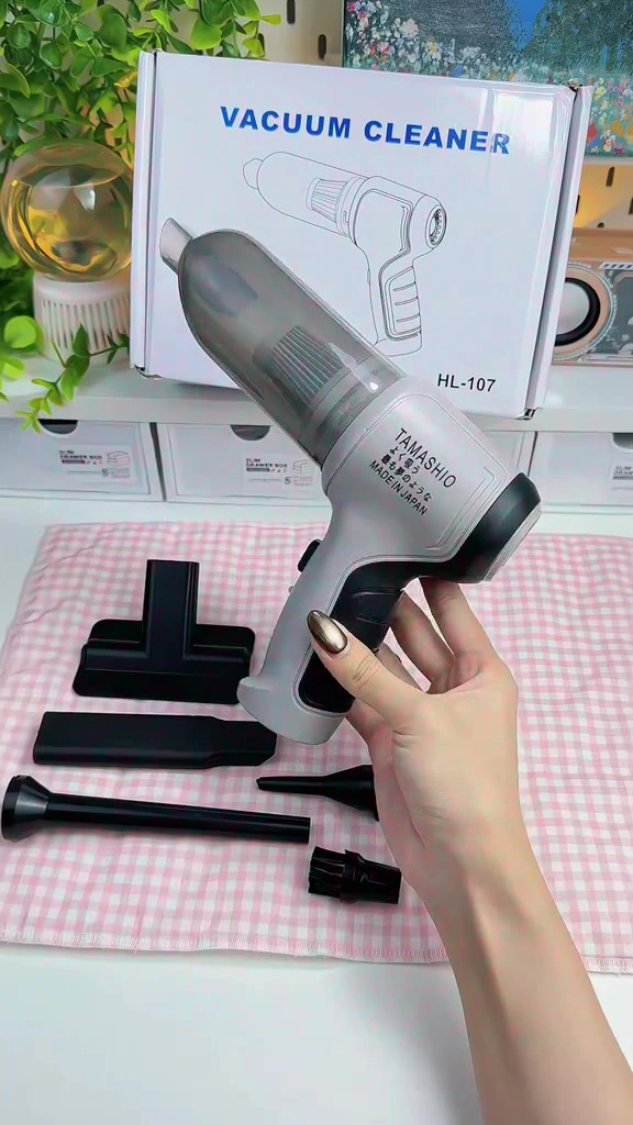Máy hút bụi cầm tay phủ kín TikTok tháng 10/2026: bóc quảng cáo Nhật Bản 9000Pa, chốt con đáng tiền