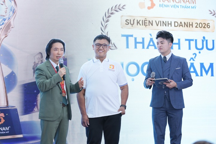 Phẫu thuật tạo hình cơ thể loại bỏ 17,1kg da thừa xác lập kỷ lục Việt Nam