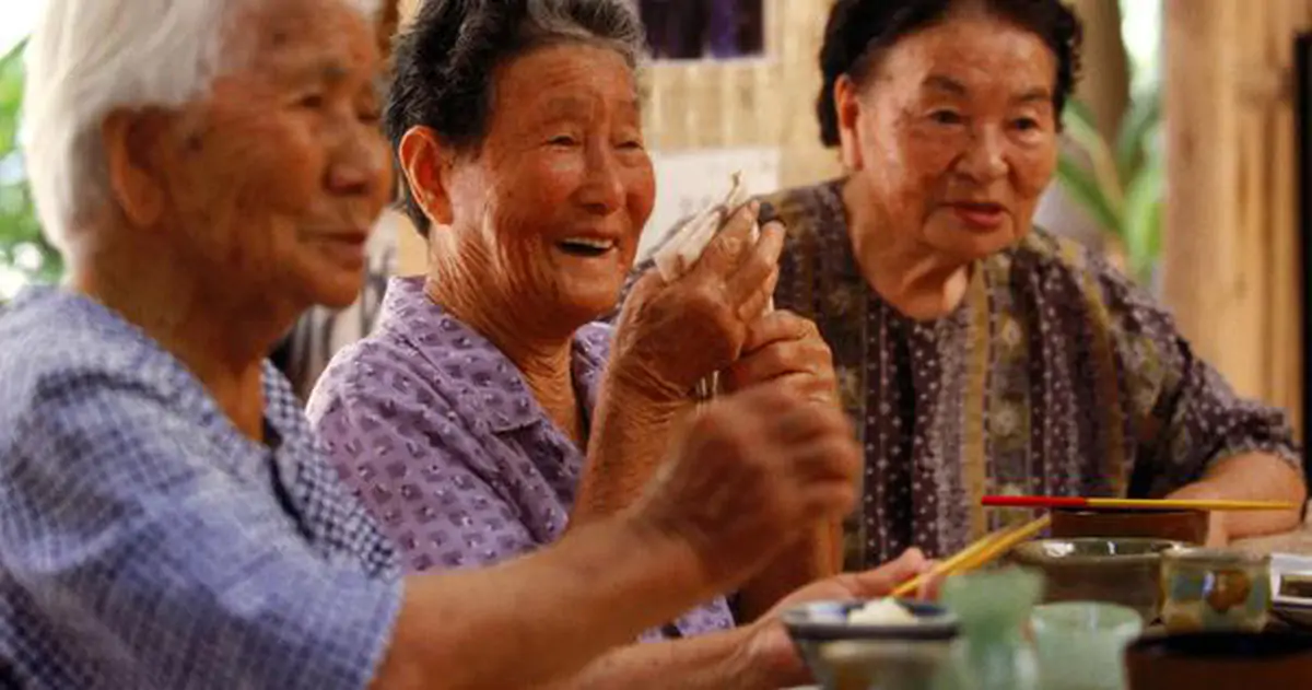 9 thói quen đơn giản của những người sống thọ nhất thế giới