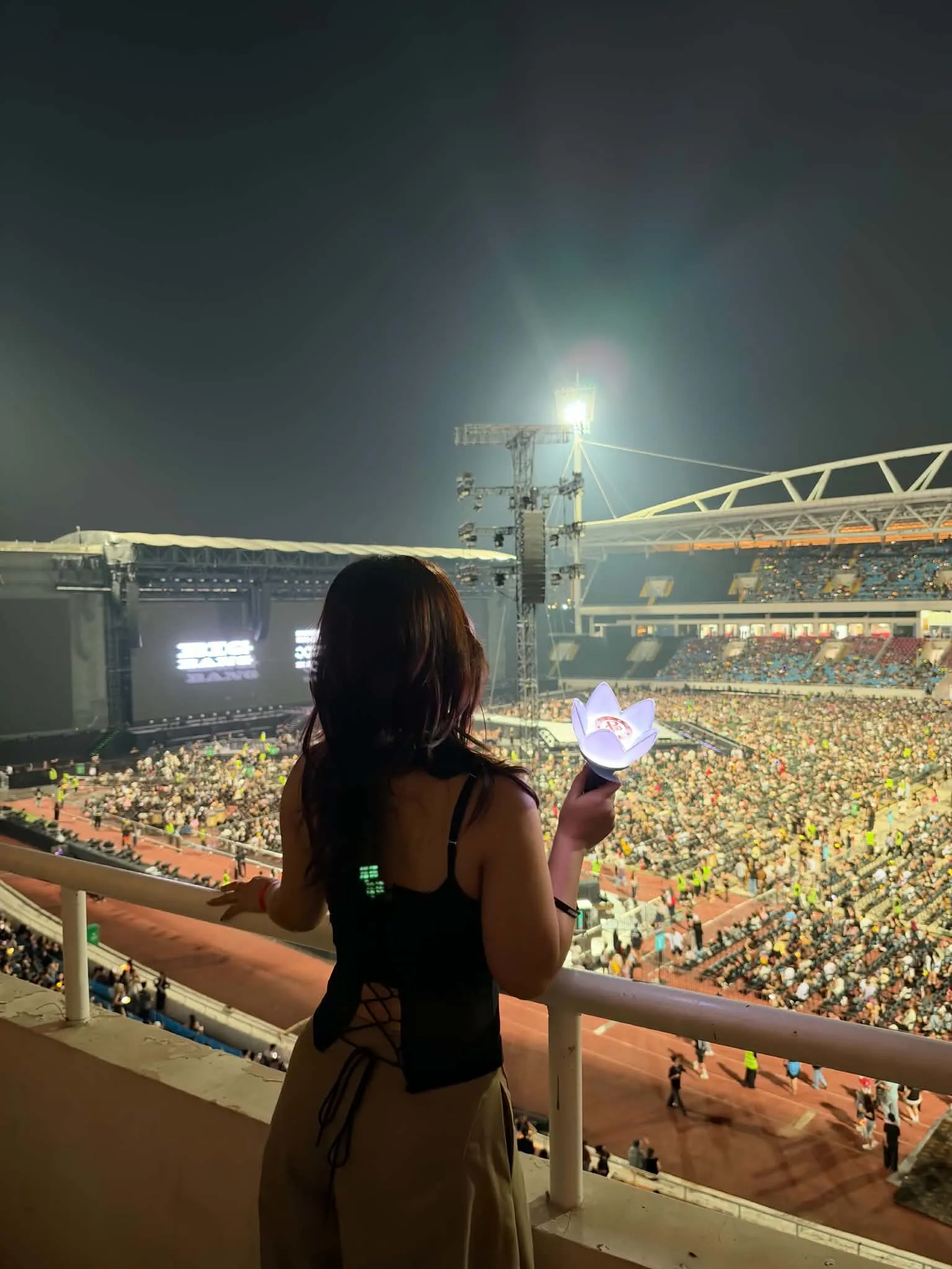 Từ Đi Concert Một Mình Đến Món Quà Bất Ngờ Từ BIGBANG