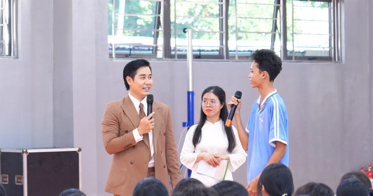 Đại học Đông Á mở chuỗi chương trình chăm sóc tâm lý và hướng nghiệp cho học sinh THPT miền Trung