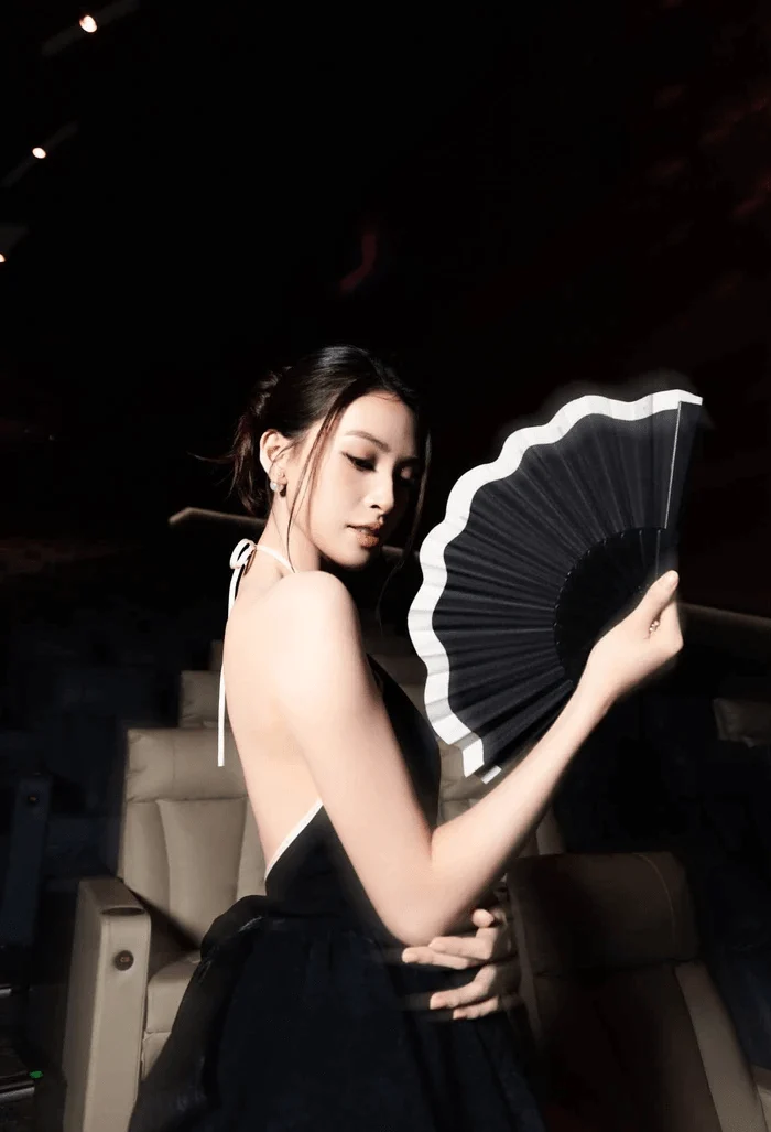 Concert BIGBANG Hà Nội: Tiểu Vy và sức nóng Mỹ Đình