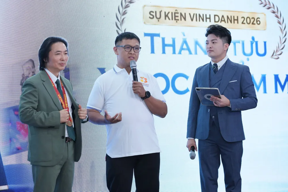 Phẫu thuật tạo hình cơ thể loại bỏ 17,1kg da thừa xác lập kỷ lục Việt Nam