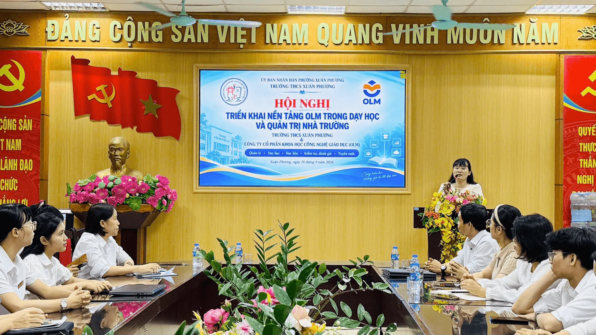 Từ giấy tờ đến hệ thống thông minh: quản lý trường học số đang thay đổi mối liên kết nhà trường – gia đình