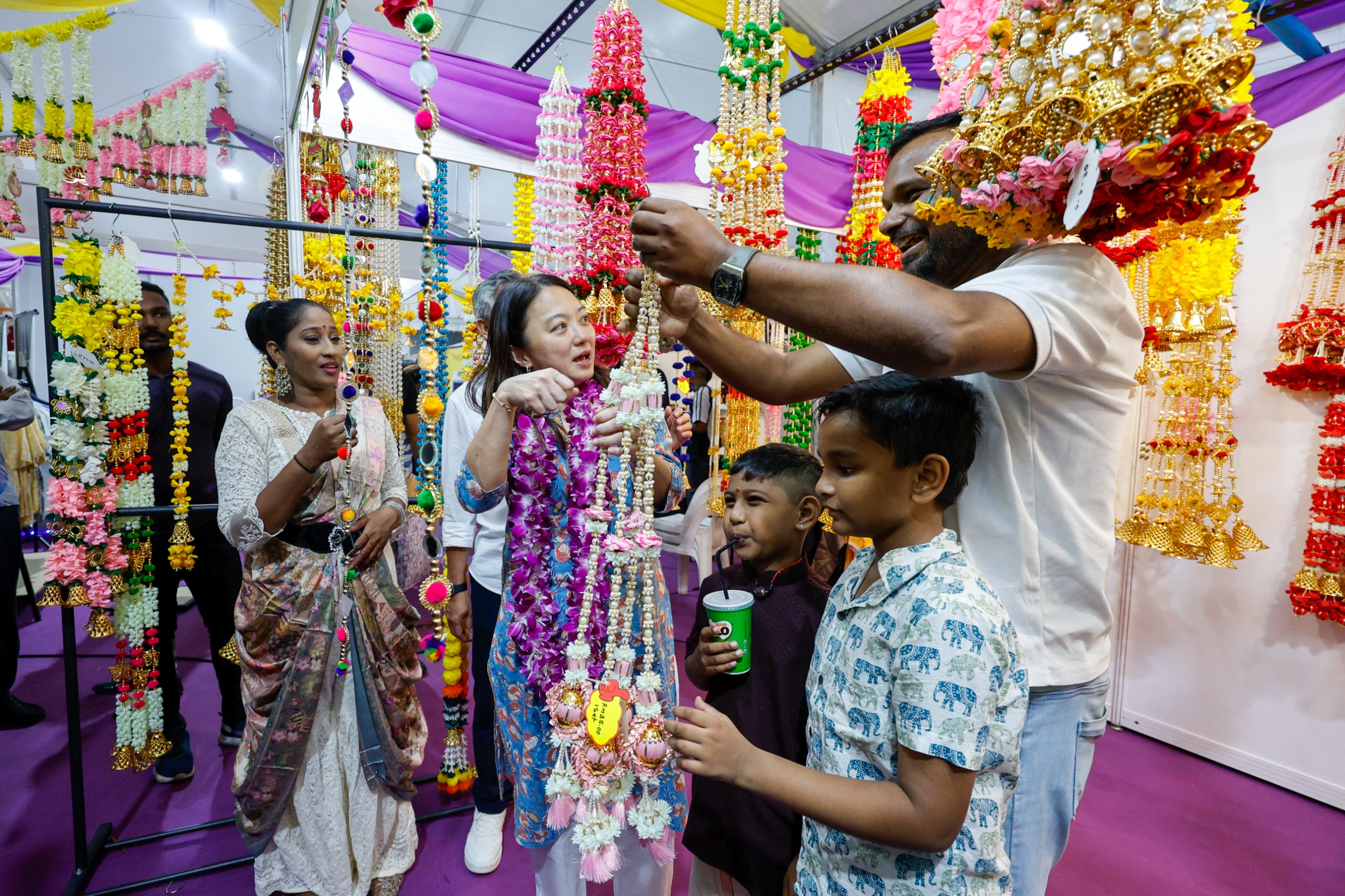 Panduan Bijak Baucar dan Bazar Deepavali