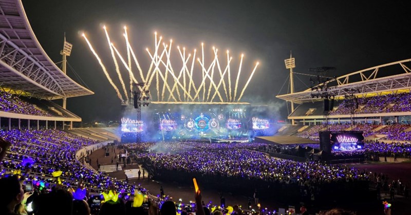 BigBang hẹn trở lại Việt Nam, khán giả mong sân 135.000 chỗ