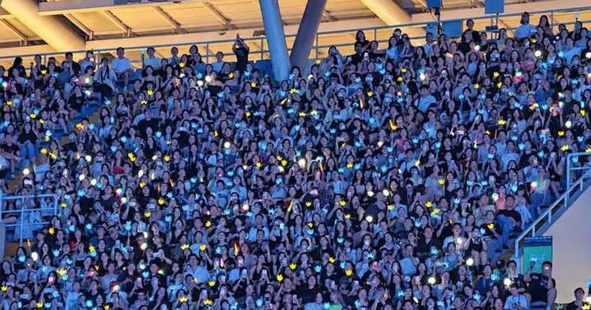 Tại sao fan BigBang sẵn sàng chi chục triệu: Đáng giá hay lãng phí?