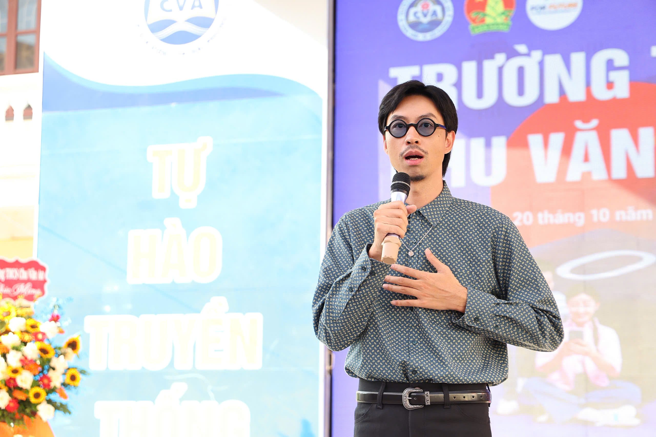 Chiến dịch “Không một mình”: Nhà trường và gia đình cùng bảo vệ trẻ trên mạng