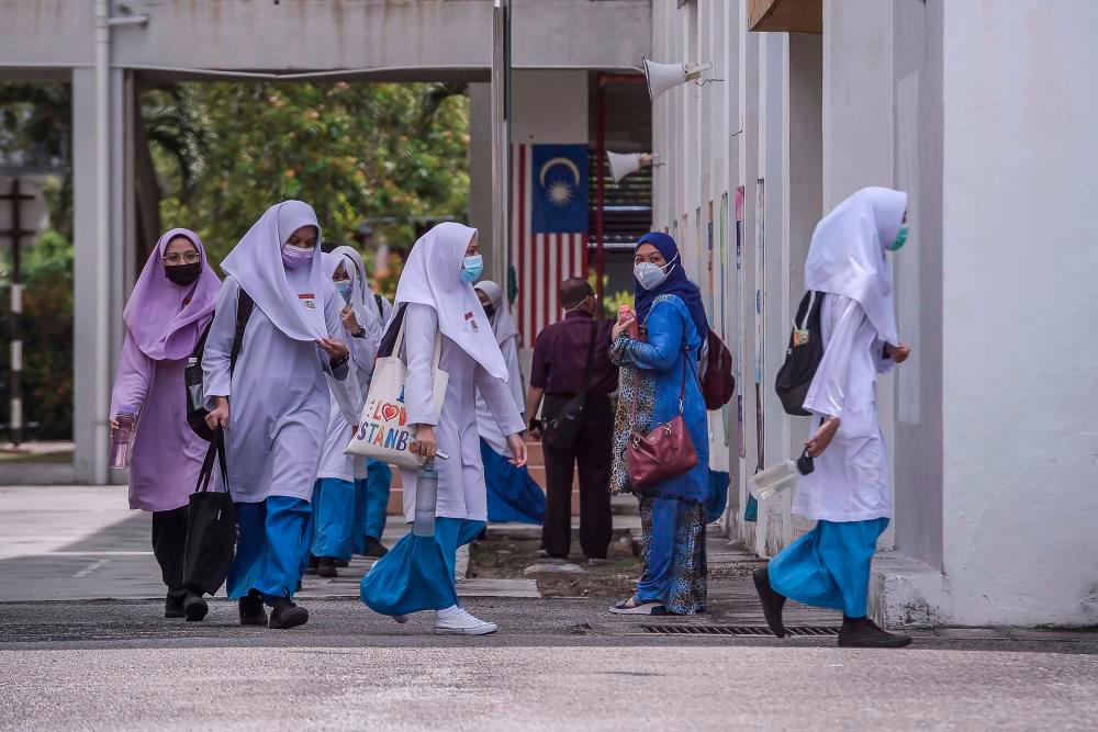 Elaun Tingkatan Enam RM2,500: Jadual Bayaran dan Panduan Pendaftaran