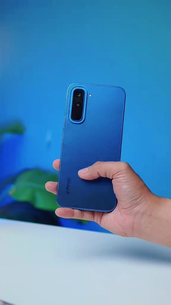Infinix HOT 70 Malaysia: RM739 Di KTS, 4G Bukan 5G