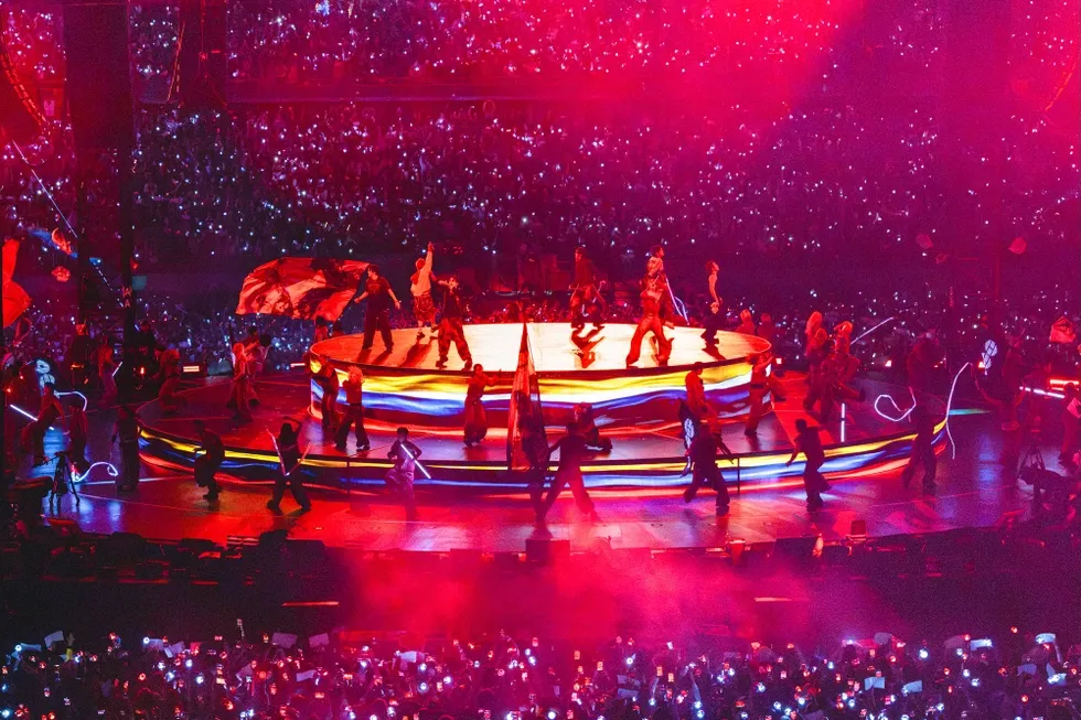 Concert BIGBANG tại Mỹ Đình: Bài học kinh tế văn hóa cho ngành giải trí Việt