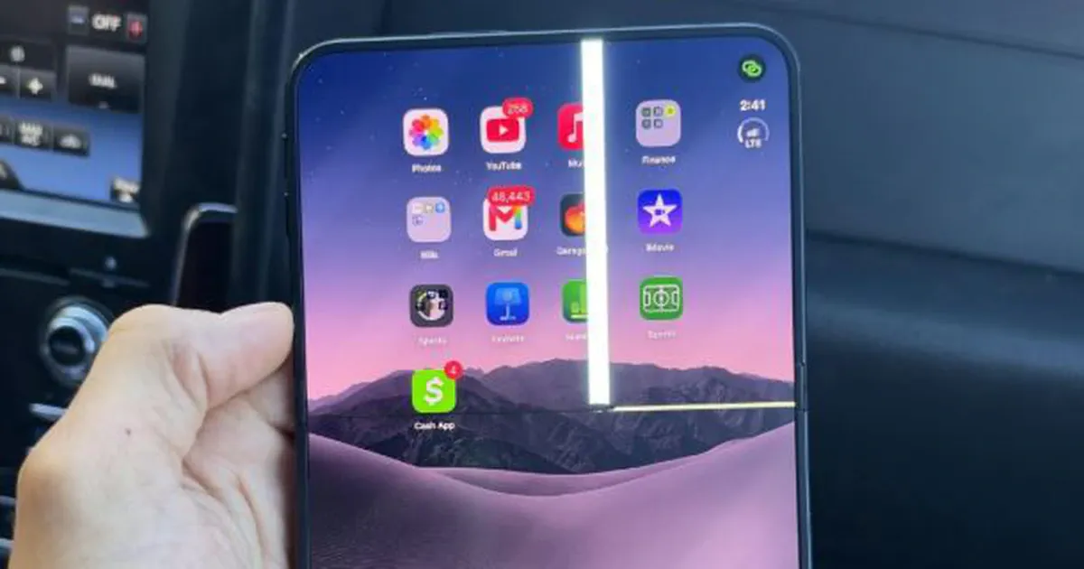 iPhone Duo nứt màn hình chỉ sau vài phút: Người mua cần lưu ý gì?
