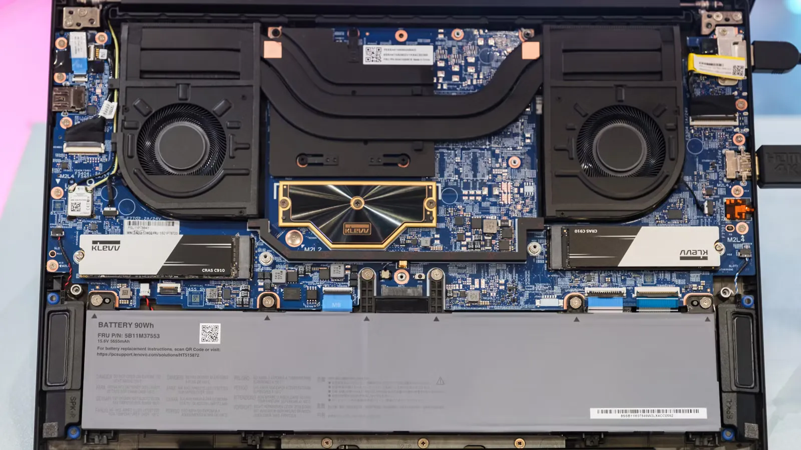 Vì sao laptop dần rời RAM hàn cứng: chi phí và nâng cấp