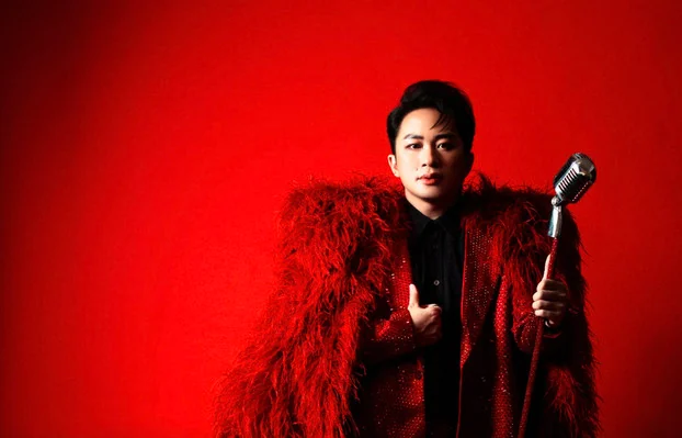 Concert Tùng Dương bán hết 8.000 vé trong một giờ