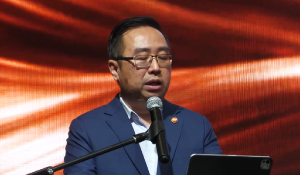 AI Selamat Bermula dengan Kepakaran Keselamatan Siber