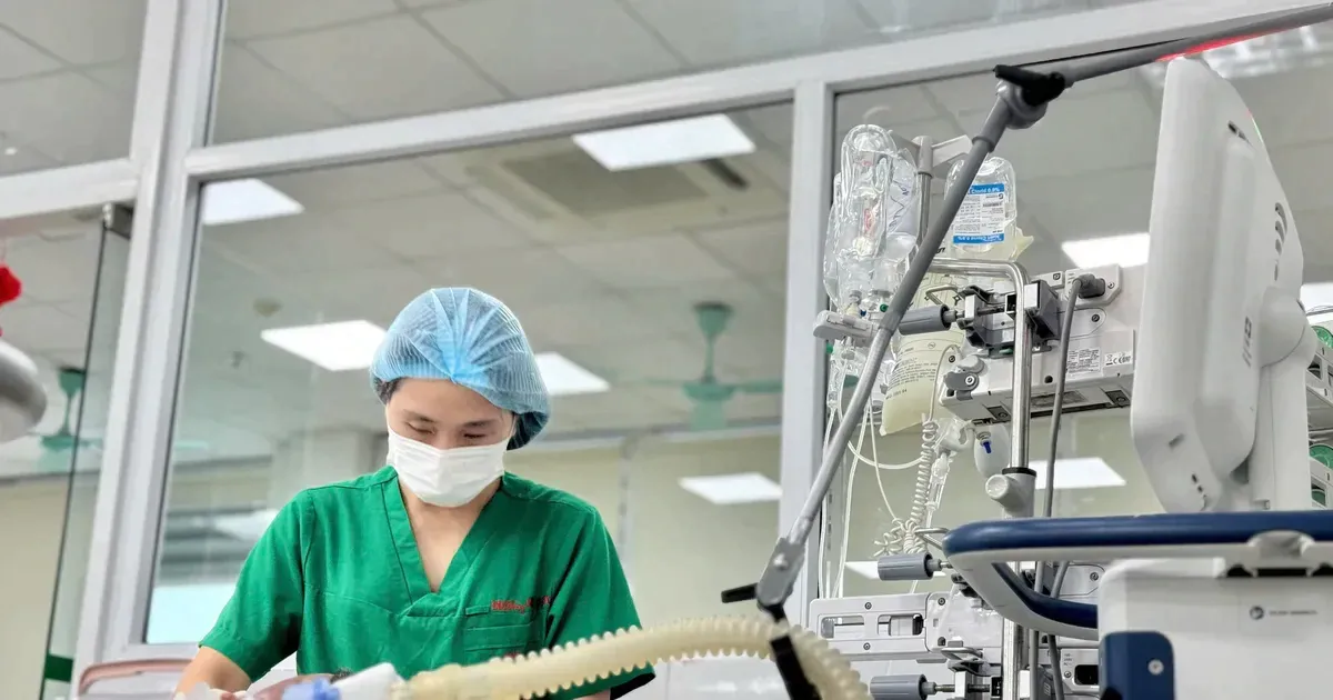 Sốt xuất huyết có thể chuyển nặng khi vừa hạ sốt: Cảnh báo từ ca phải can thiệp ECMO