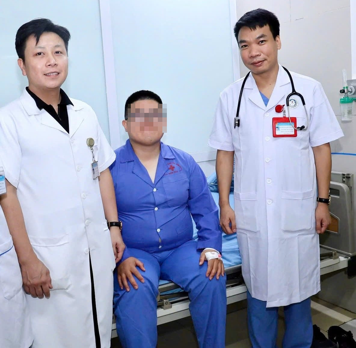 Hai ca nhồi máu cơ tim nguy kịch: Dấu hiệu nào cần gọi cấp cứu?